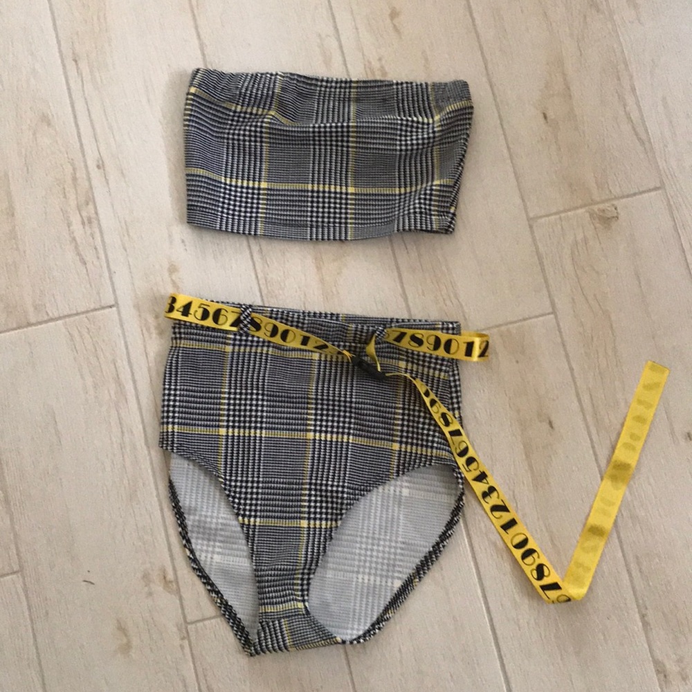 Fashion Nova 2 Piece Set